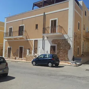 Le Pietre Di Lampedusa